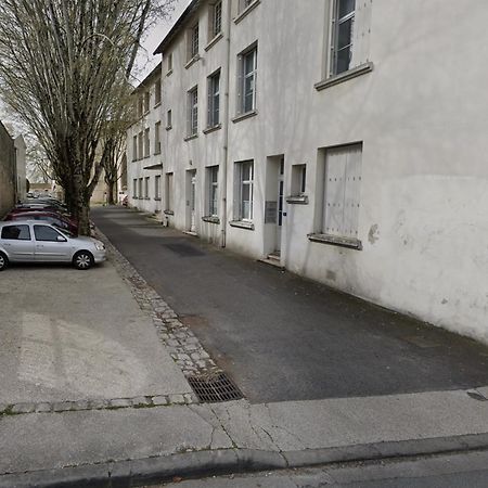 La Terrasse - Parking Gratuit - Fibre - Rdc - Centre Ville Saintes Eksteriør billede